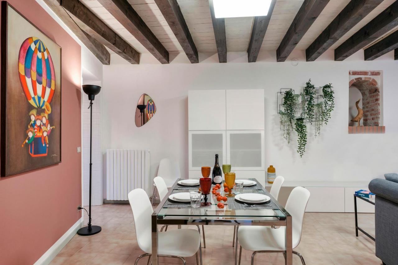 Iseo Portelle Holiday With Private Parking And Bike Storage Bagian luar foto